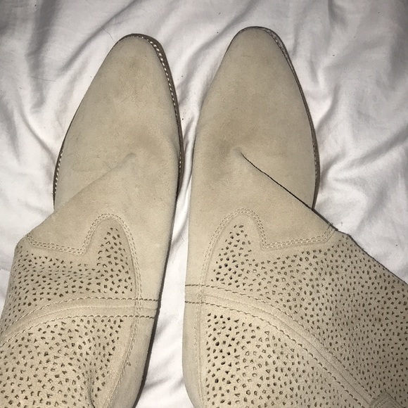 EUC BCBGeneration leather (suede) mid-calf boots - Picture 2 of 4